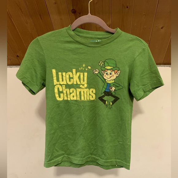 Old Navy Lucky Charms Graphic Tee size Youth M - Picture 1 of 4